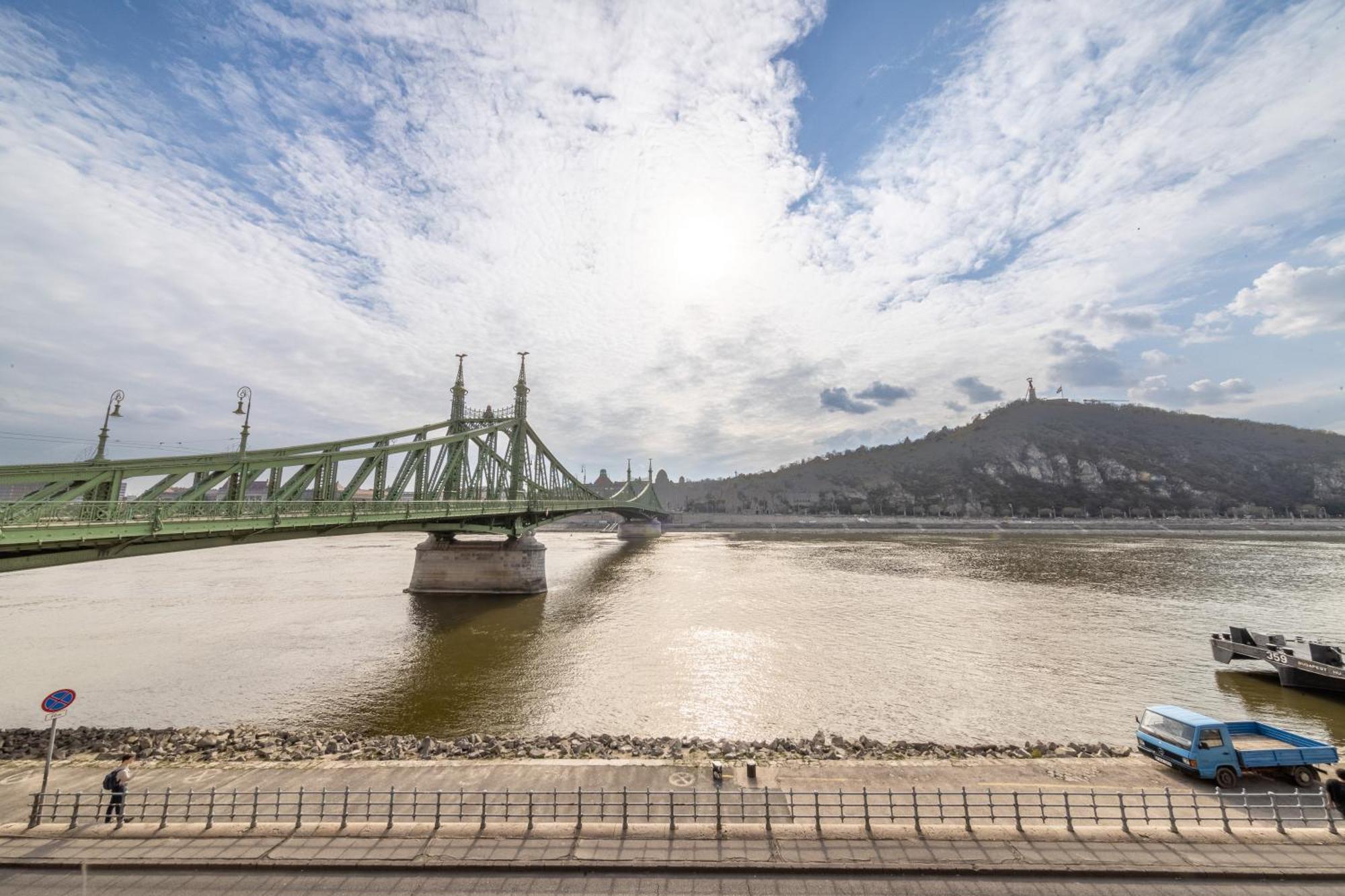 Hungarian Souvenir Lägenhet Budapest Exteriör bild