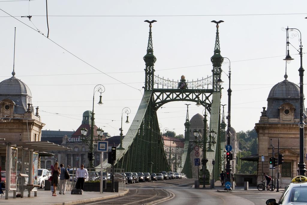 Hungarian Souvenir Lägenhet Budapest Rum bild
