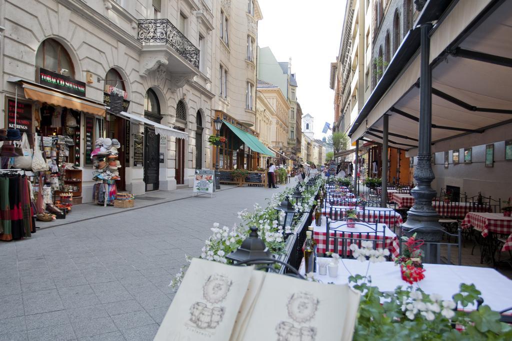 Hungarian Souvenir Lägenhet Budapest Exteriör bild